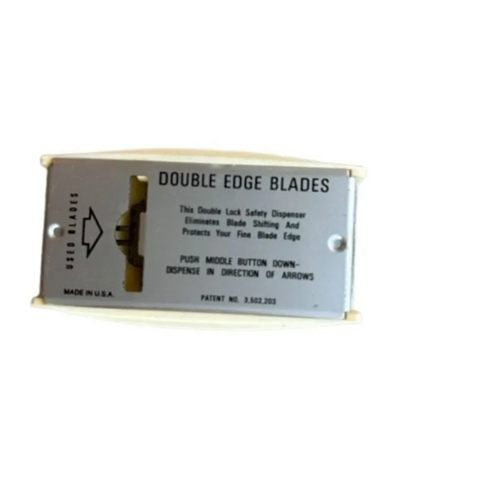 Murphy’s Mart Vintage Platinum Chrome Double Edged Blades Dispenser-1 New